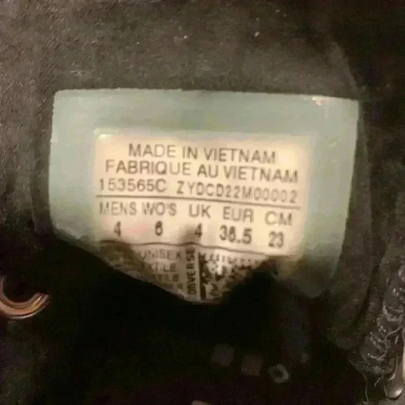 Converse - Picture 7 of 7